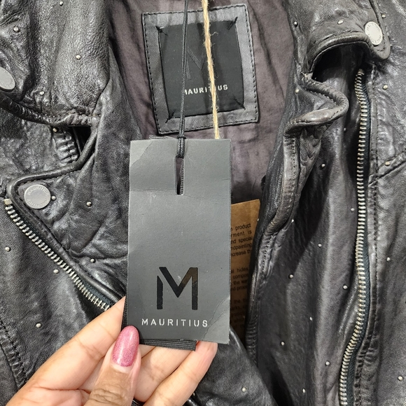 Mauritius Leather Saddy RF Studded Motorcycle Jacket in Black Women's Size M/8 - Picture 8 of 16